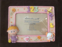 PICTURE FRAMES -wall & tabletop- (Assorted Sizes)