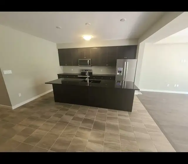 Rooms  for rent near Conestoga college in Long Term Rentals in Kitchener / Waterloo - Image 7