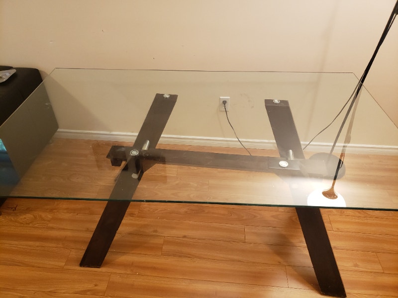 Free dining table and coffee table, plus sofa Dining Tables & Sets