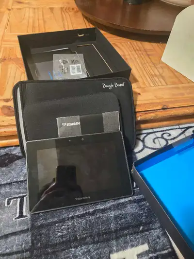 Blackberry Playbook, View more