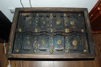 Table Basse vieille porte / Antique Door Coffee Table, View more