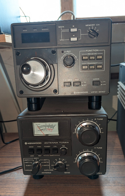 Kenwood TS-830S amateur radio transceiver in General Electronics in Stratford - Image 2