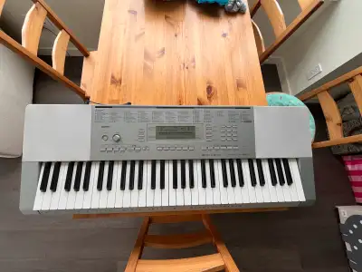 Casio LK-280 Keyboard, View more