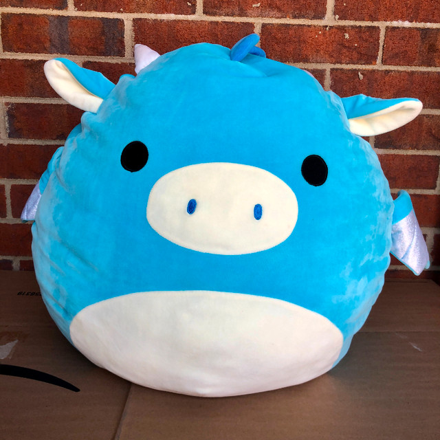 LARGE 21" x 33"Squishmallow Rare Devin Blue Dragon Plush Pillow dans Jouets et jeux  à Ville de Montréal