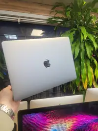MacBook Pro 2018 excellent etat