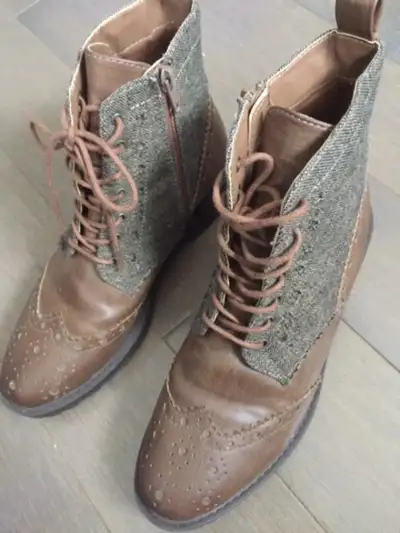 Brand New woman High Ankle Boots Size 8, View more