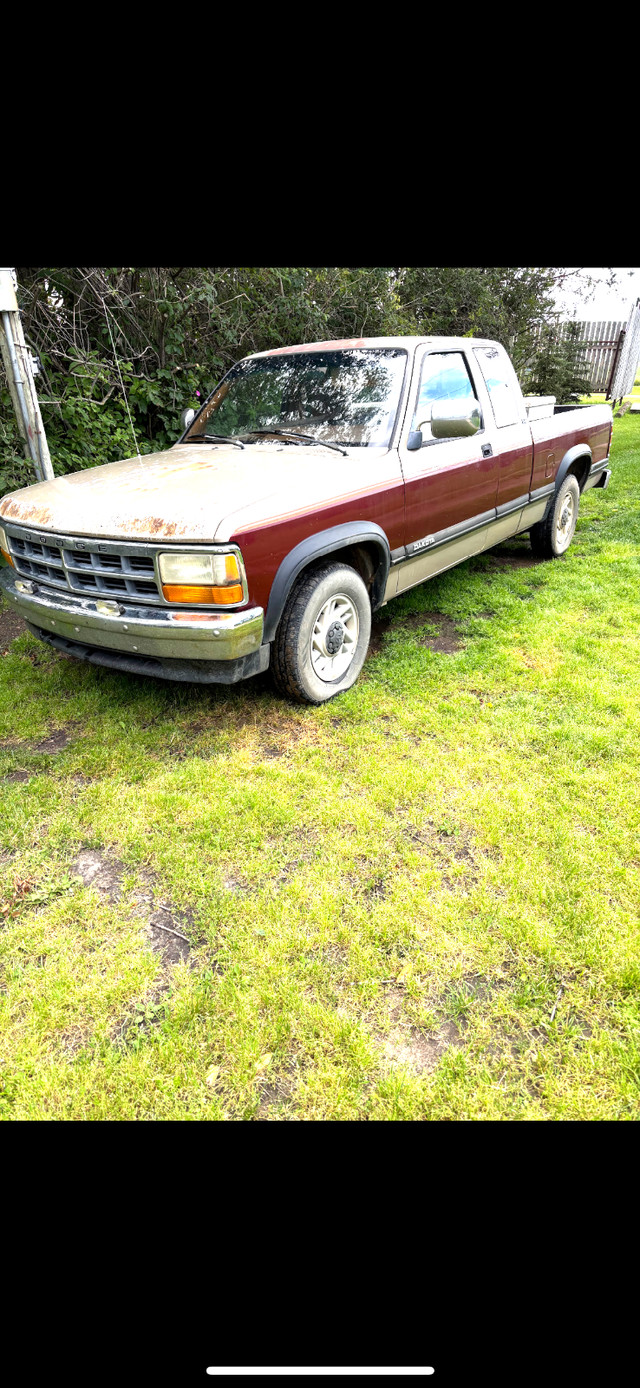 Running 1993 dodge Dakota in Cars & Trucks in Edmonton