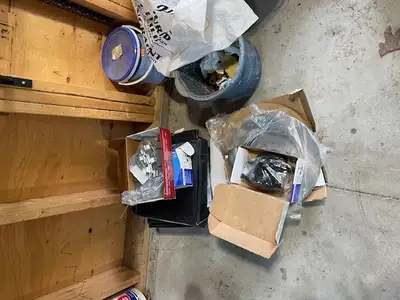 Standard Duty Brake parts (Pads and rotors, Front and Back) for a Ford Flex. Brand new (bought the w...