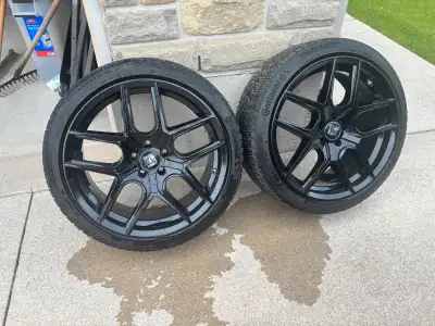 Selling a set of Continental TS860S winter tires (225/40R19) mounted on Touren TR79 rims (5x108 bolt...