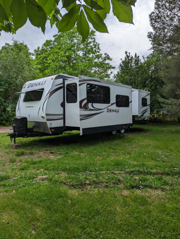 Roulotte Dutchmen Denali 2012 Caravanes classiques SaintJeansur
