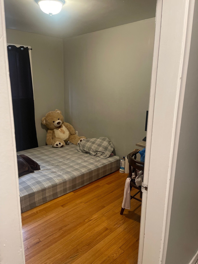Room for rent  in Room Rentals & Roommates in Dartmouth