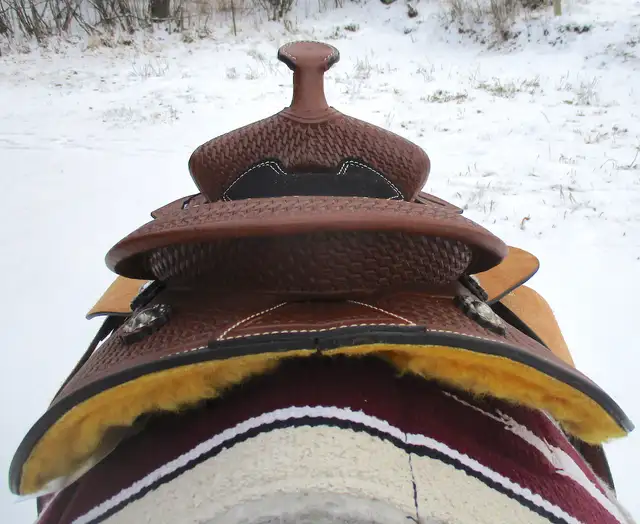 New 10" Mini Saddle, chestnut colour, will ship in Equestrian & Livestock Accessories in Dawson Creek - Image 5