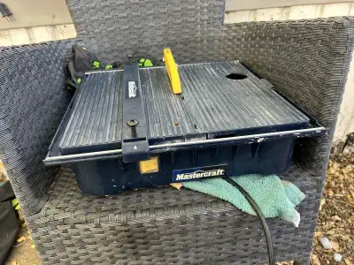 In good working condition 4.5” 3.5 Amp Great for a home bathroom or kitchen project Mastercraft bran...