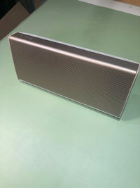 Cambridge Audio G5 bluetooth speaker