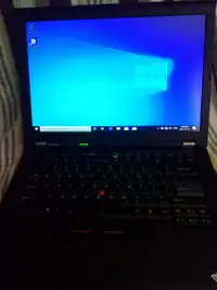 Lenovo T410 laptop with Windows 10 Pro Intel I7 cpu 6gb ram