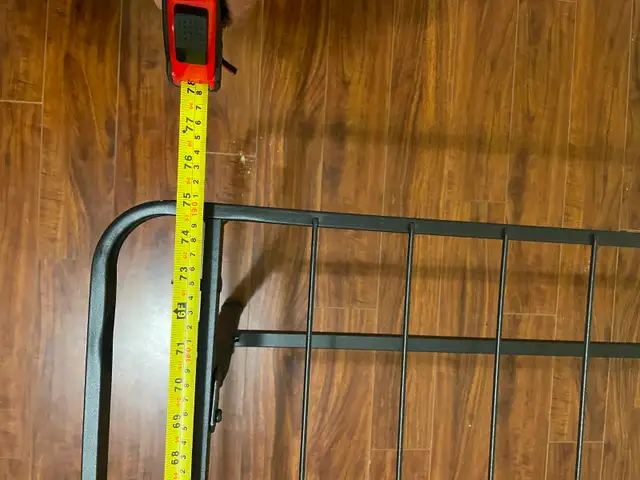 Zinus Metal Bed Frame - Twin Size in Beds & Mattresses in City of Toronto - Image 3