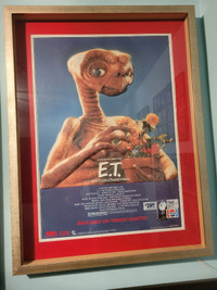 e.t. the extraterrestrial poster