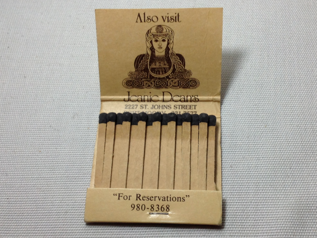 HARVEST EATING HOUSE NORTH VANCOUVER RESTAURANT MATCHBOOK (VTG) in Arts & Collectibles in Winnipeg - Image 3