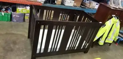 CRIB MODERN STYLE CRIB CONVERTIBLE - DAY BED - YOUTH BED - SING, View more