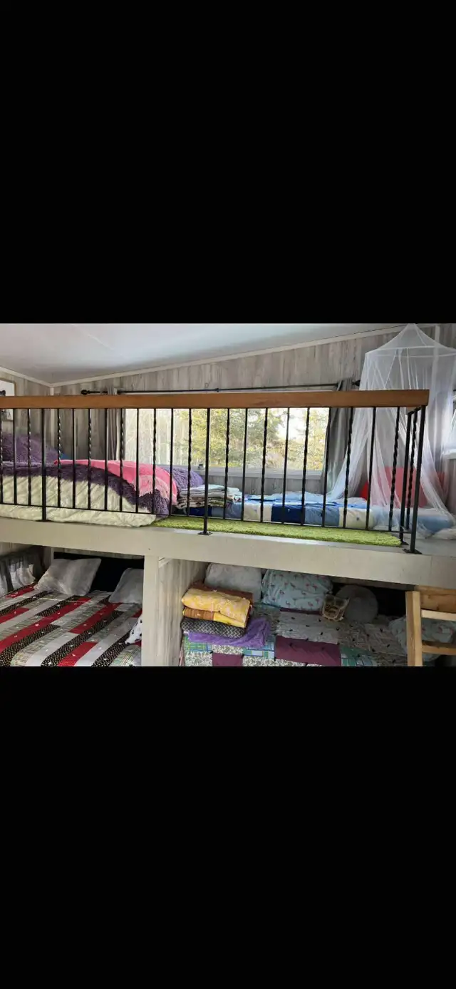 Off grid cabin rental 10 mins from StAlbert. 5 acres, private. in Alberta in Canada - Image 11