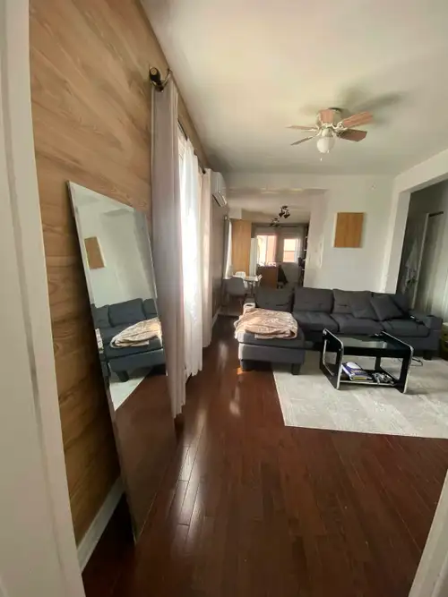 À louer – 4 ½ à Montréal (Quartier Hochelaga-Maisonneuve) Charmant logement 4 ½ récemment rénové, di...