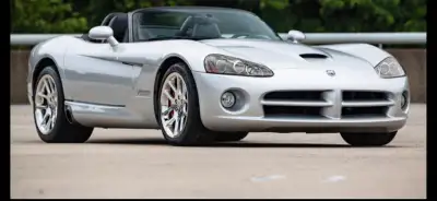 Dodge Viper SRT 10. Rare Collectable. 1 of 200 Canadian delivered /owned (18yrs). 2 owners. 505 cubi...