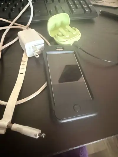 2019 128GB IPod Seventh Generation, View more