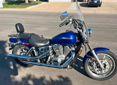 2004 Honda Shadow Spirit. Great little bike, was my first bike. Just got a tune up, oil change and b...