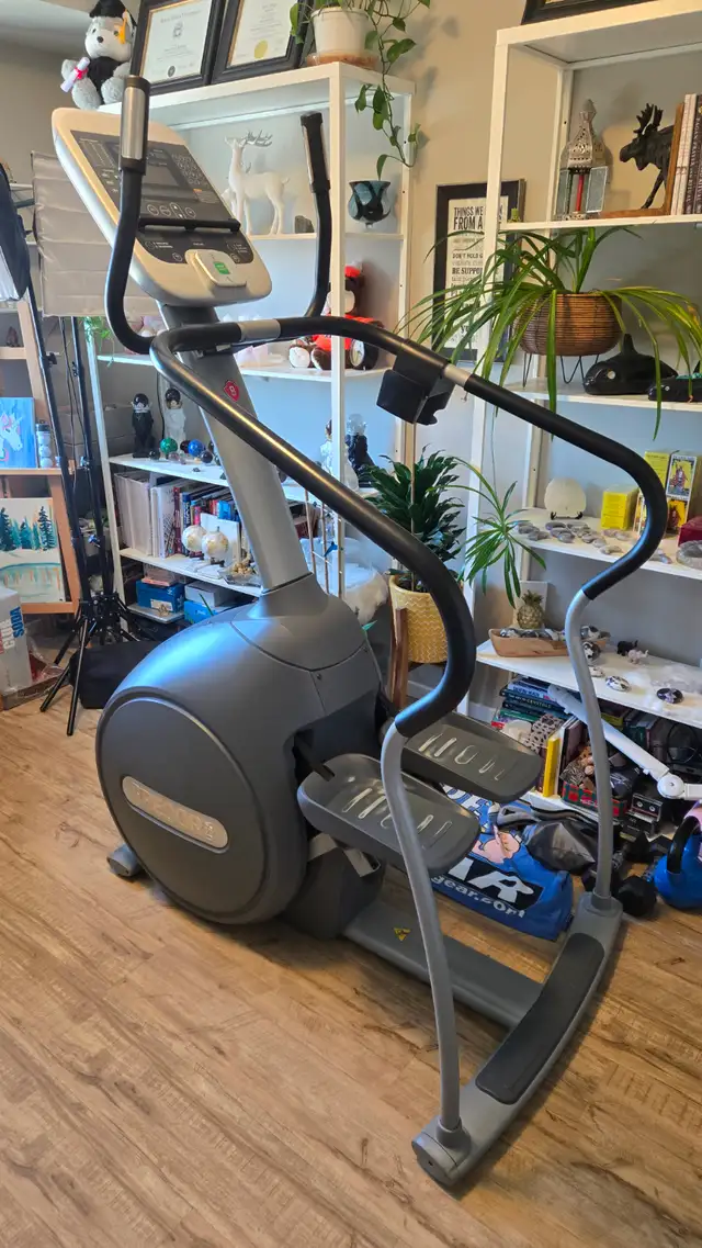 Precor C776i Commercial Stepper - Great Condition + Extra Belts in Exercise Equipment in Cranbrook - Image 3