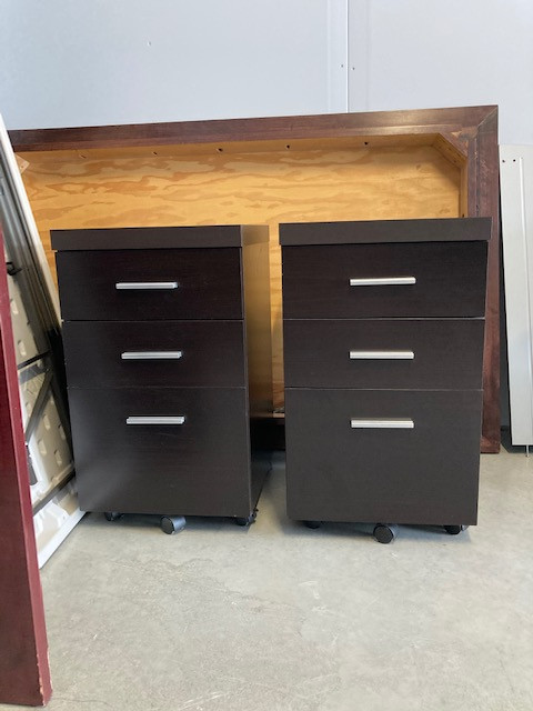cabinet mobile tiroir classeur dans Bureaux  à Sherbrooke