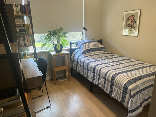 Private Bedroom in Room Rentals & Roommates in Burnaby/New Westminster