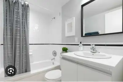 ROOM FOR RENT – 2-BEDROOM APARTMENT A clean and comfortable room is available for rent in a 2-bedroo...