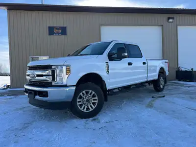 Trailer Brake Upfitter Switches Power Seat Box Liner Backup Camera 4X4 One owner, no accidents Very...