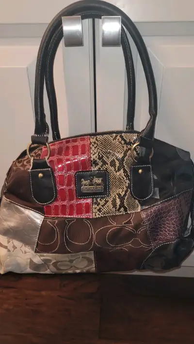 coach patchwork in All Categories in Ontario Kijiji Marketplaces