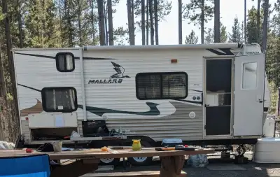 2008 Mallard Sport In good used condition Comes with hitch, sway bars and 2 batteries