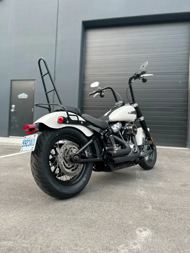 2018 Harley Davidson Softail in Street, Cruisers & Choppers in Kelowna - Image 4