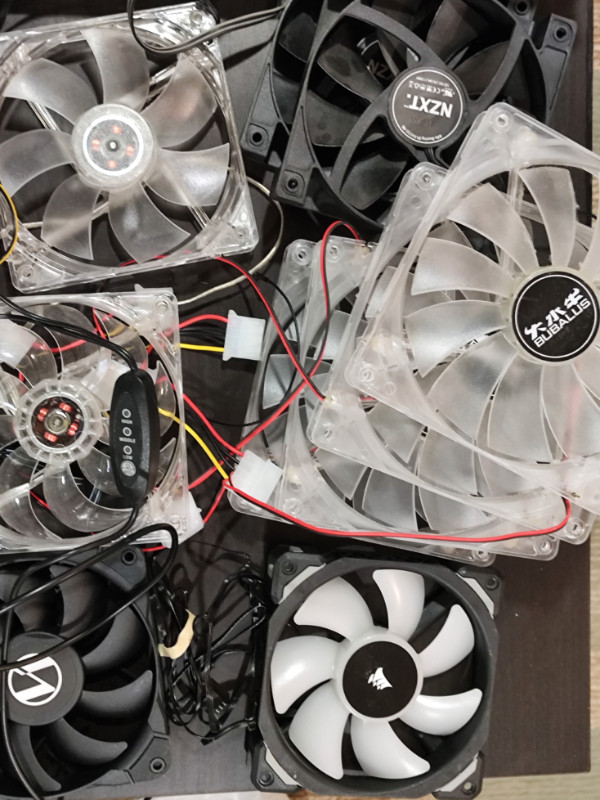 PC Cooler and Fan Box Hyper 212 Evo NZXT Corsair Coolermaster Li in System Components in Markham / York Region - Image 3