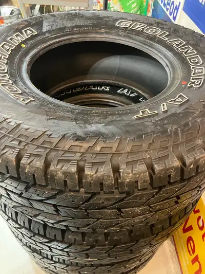 4- Yokohama tires 31 x 10.5 x 15“ tires have a boat under 5000 km on them $800