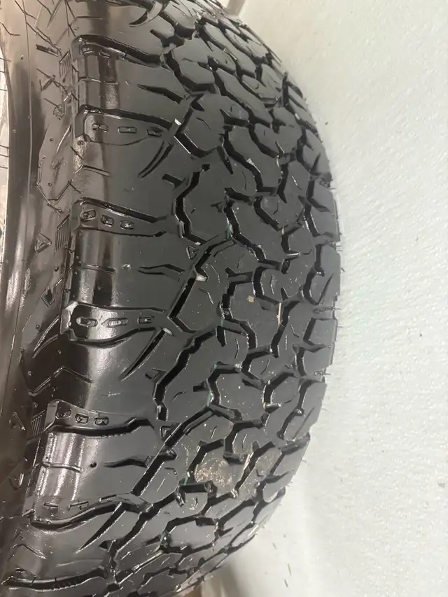 ram classic sport 20 inch rims 275/55R20 in Cars & Trucks in City of Halifax - Image 5