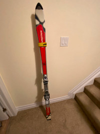 Dynastar Downhill Skis (168 cm) with bindings
