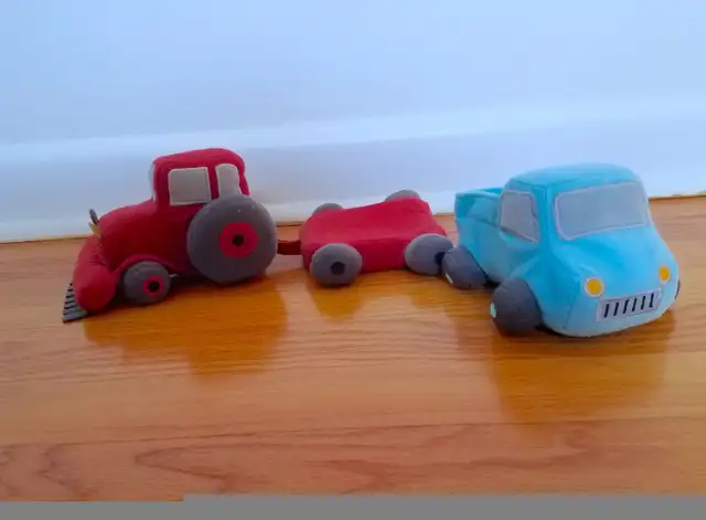Soft Plush Truck and Tractor Set in Toys in Ottawa - Image 3