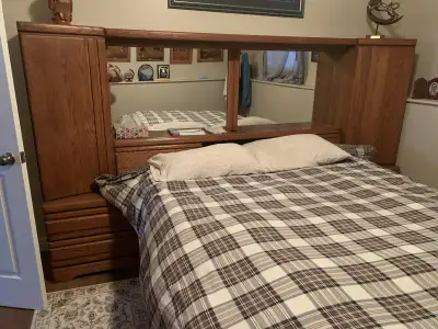 Oak Finish bedroom set in good condition 1 owner, View more