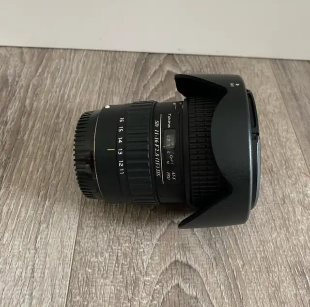 Canon EOS 30D Camera and Tokina Lens in Cameras & Camcorders in Calgary - Image 3