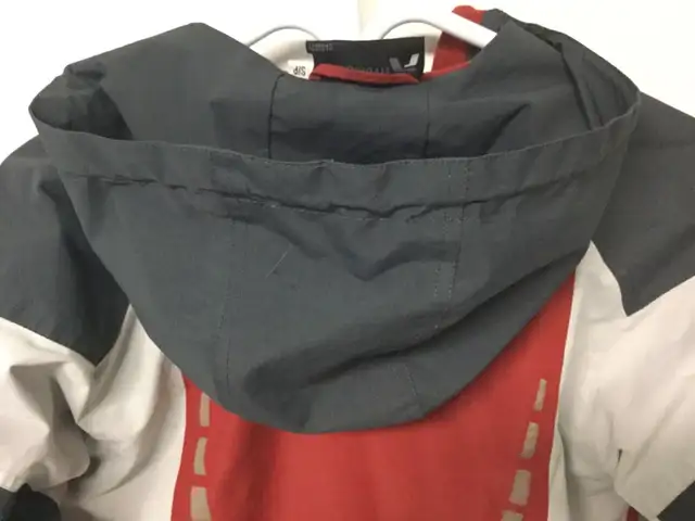 Manteau d’hiver pour garçon  in Kids & Youth in Longueuil / South Shore - Image 9
