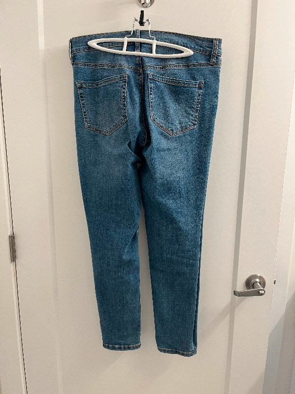 Women’s jeans in Women's - Bottoms in Dartmouth - Image 2
