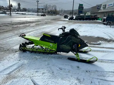 2024 Polaris RMK Khaos Matryx Slash Boost 15,000 OBO 1100 miles. 7s gauge. Walker Evans velocity hi/...