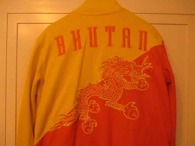Adidas Bhutan Track Jacket Mens L/XL Vintage.Pre-owned. $127 | Men's | City  of Toronto | Kijiji