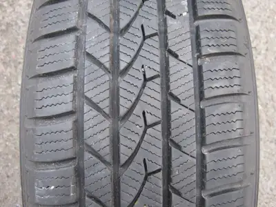 2 x 265/35/18 FALKEN eurowinter allweather tires 95% tread left good condition for mercedes benz bmw...