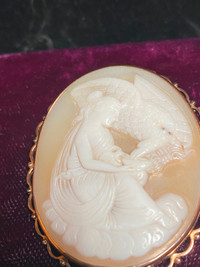 Antique Fantastic Cameo of Hebe Feeding the Eagle