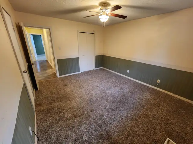Beautiful Open Concept Raised Bungalow House for Rent in Houses for Sale in Kitchener / Waterloo - Image 10